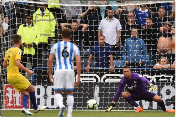 Huddersfield Town – Chelsea 0-3: The Blues thắng dễ ảnh 2