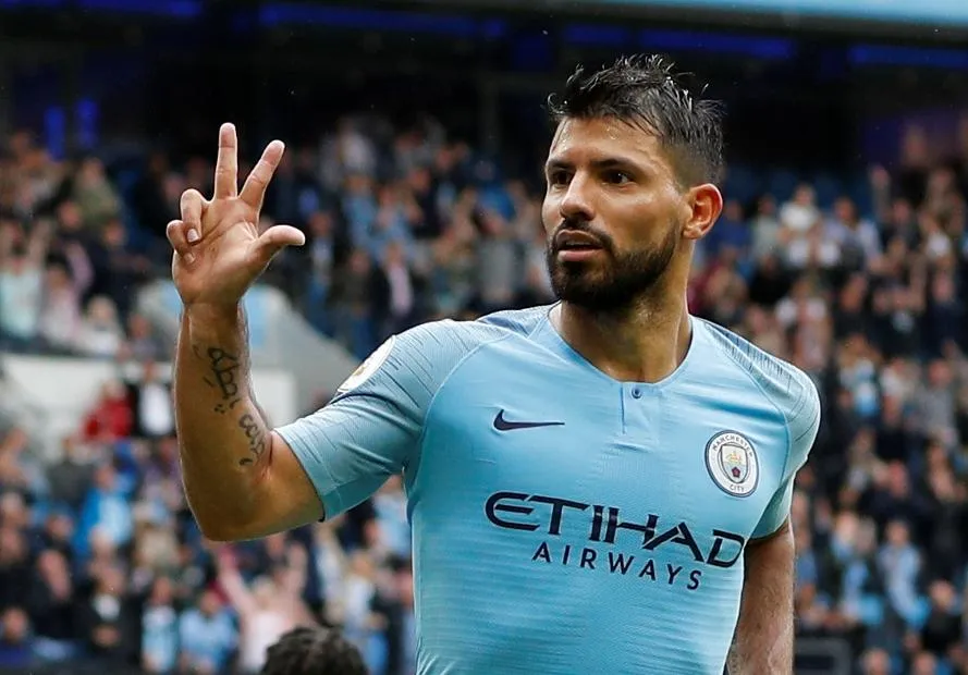 Sergio Aguero ghi hattrick thứ 9 ở Premier League.