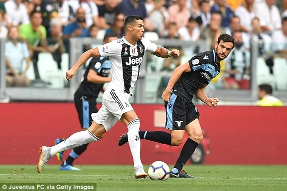 Ronaldo kém duyên khi Lão Phu nhân nhấn chìm Lazio