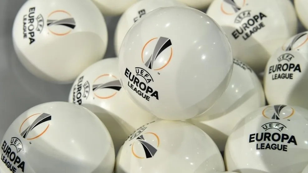 Chelsea và Arsenal rơi vào bảng dễ thở ở Europa League