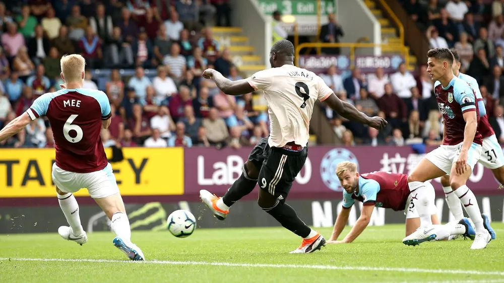 Burnley - Manchester United 0-2, Lukaku giải cứu Jose Mourinho ảnh 5