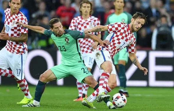Croatia sẽ thiếu 8 người hùng World Cup khi gặp Bồ Đào Nha