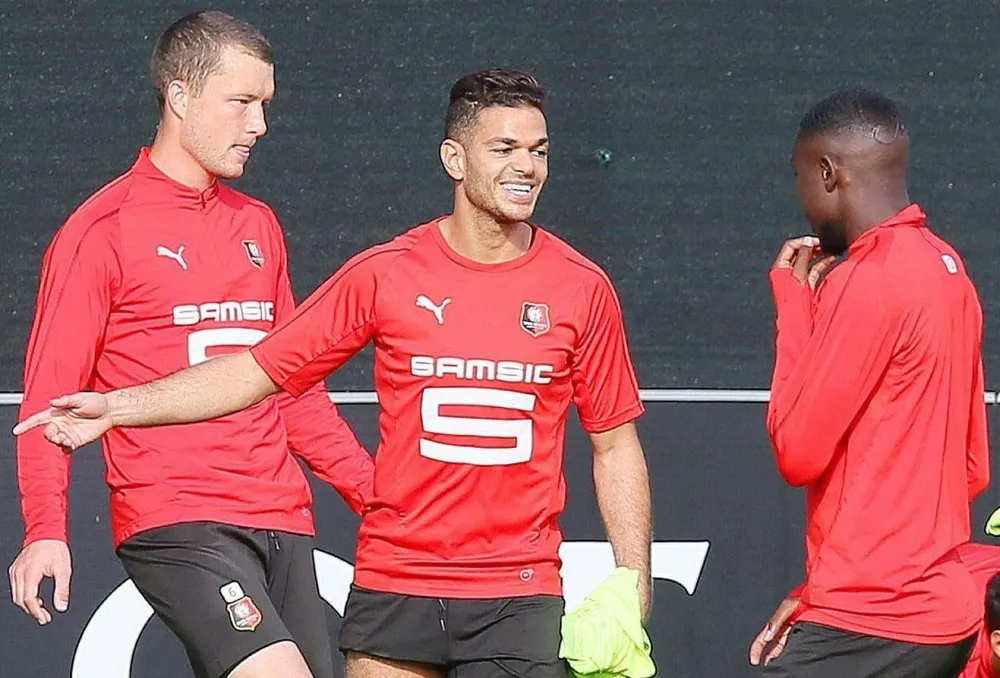 Hatem Ben Arfa (giữa) hy vọng sẽ phục hồi phong độ ở đội bóng mới.