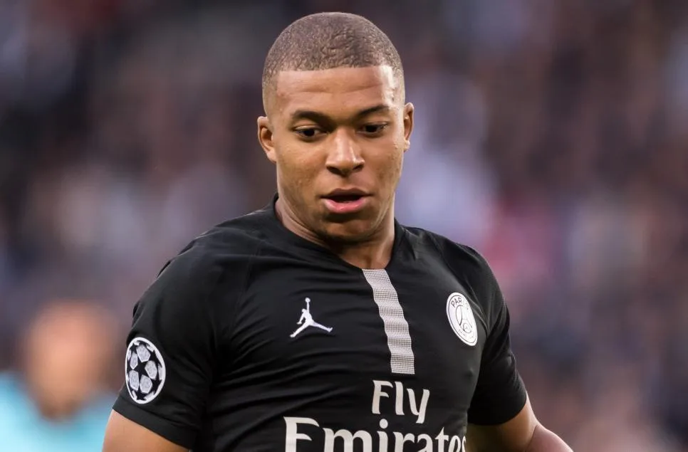 Xem chân dung 30 ngôi sao được đề cử Quả bóng vàng 2018 ảnh 21