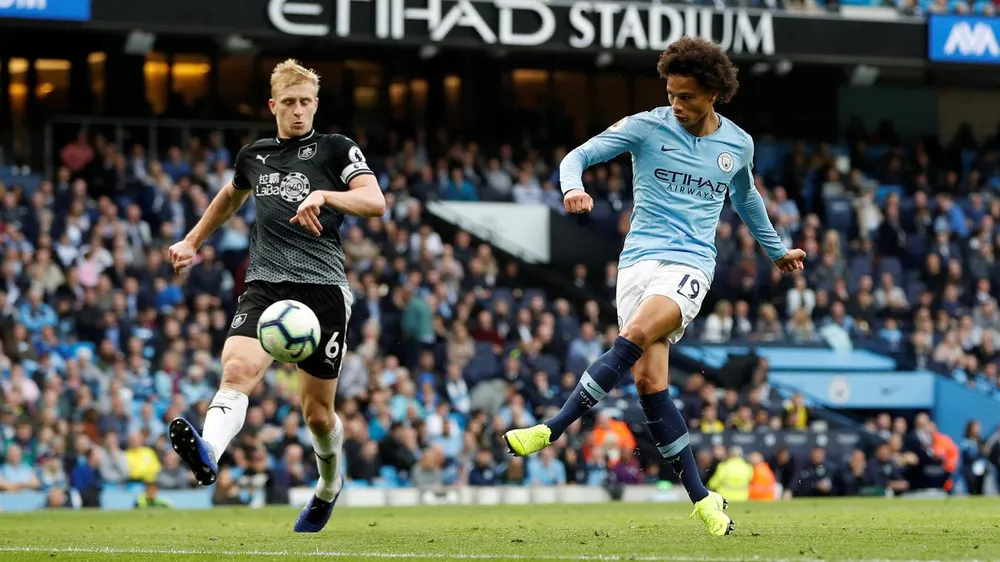 Leroy Saner ấn định tỷ số cho Man City