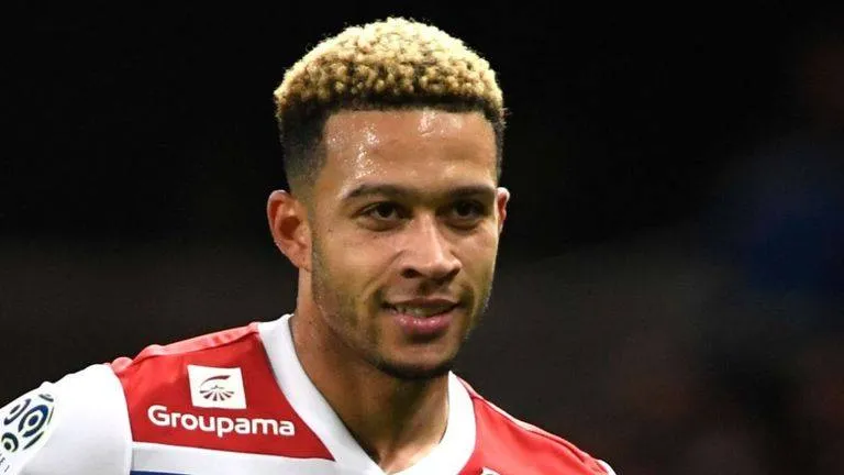Memphis Depay lại tỏa sáng