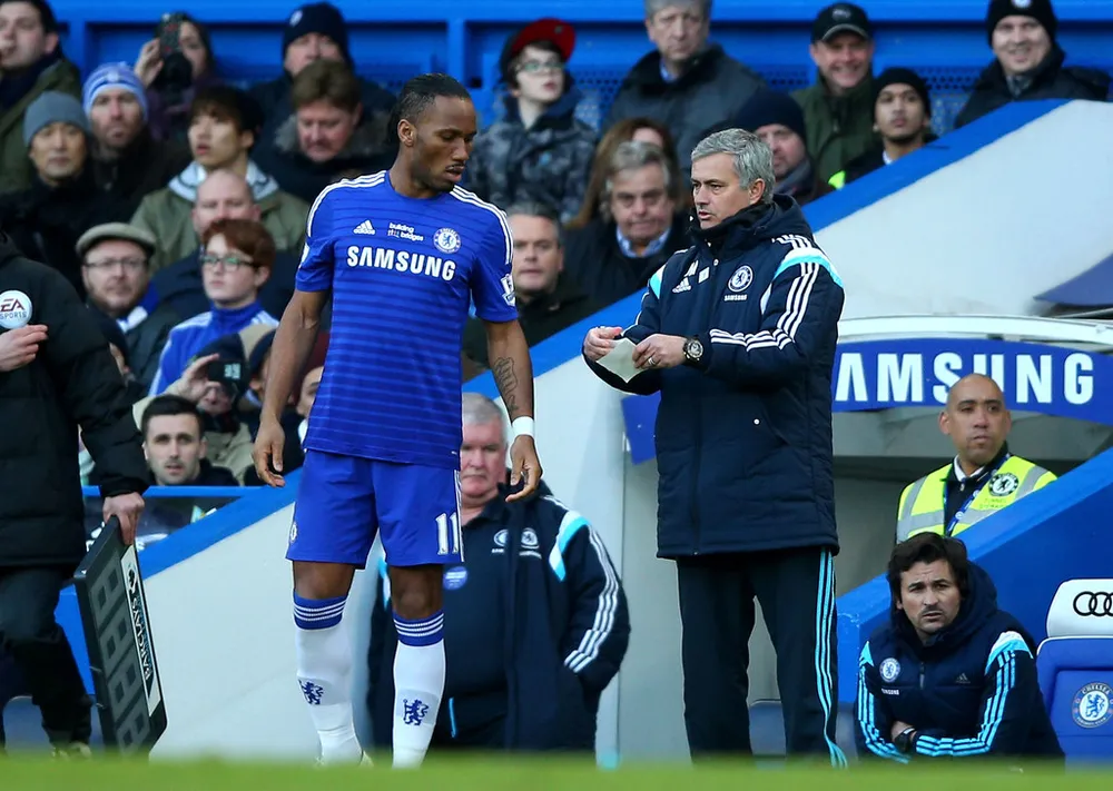 Huyền thoại Chelsea Didier Drogba tuyên bố giải nghệ ảnh 2