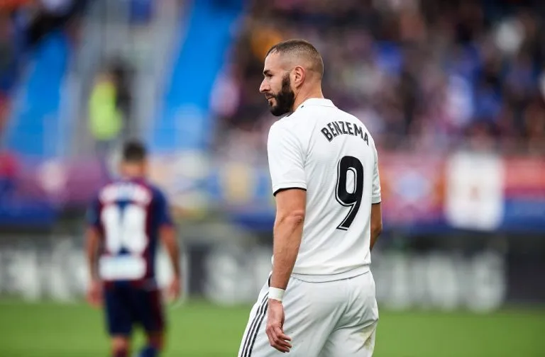 Mang Morata cho Sevilla mượn, Chelsea nhắm tuyển mộ sao Real Madrid