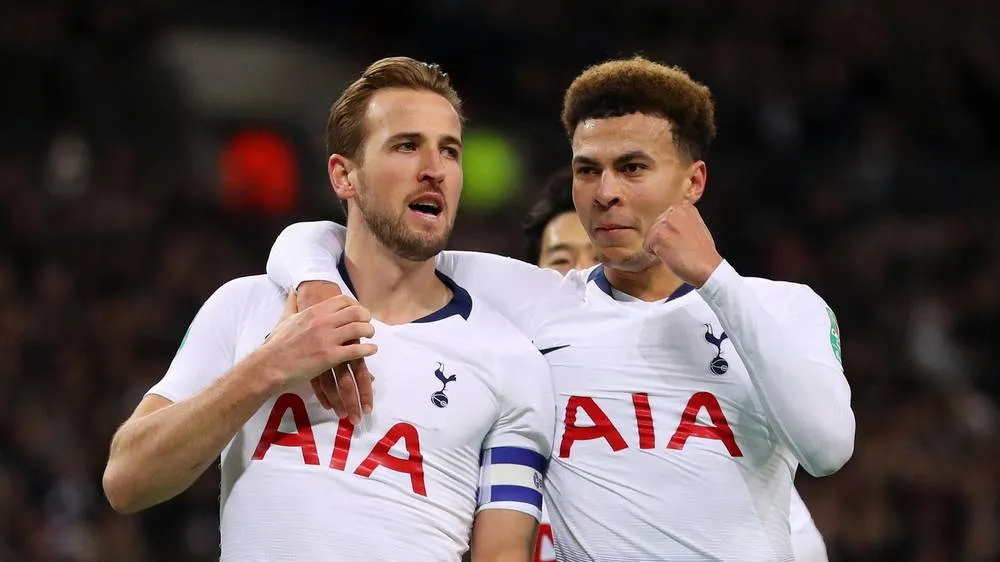 Harry Kane (trái) và Dele Ali ở Tottenham.