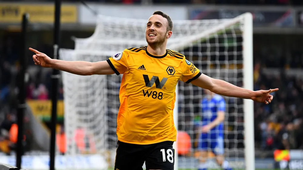 Wolves - Leicester City 4-3: Bầy sói nhấn chìm loài cáo ảnh 6