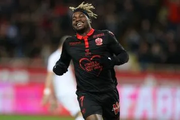 AC Milan quyết có Allan Saint-Maximin