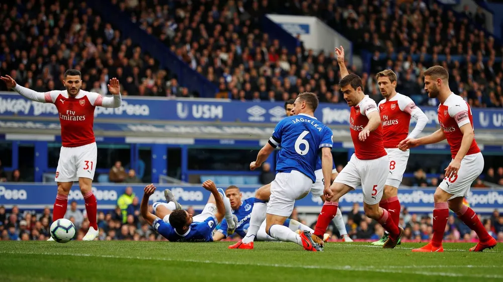 Everton - Arsenal 1-0: Phil Jagielka quật ngã Pháo thủ ảnh 3