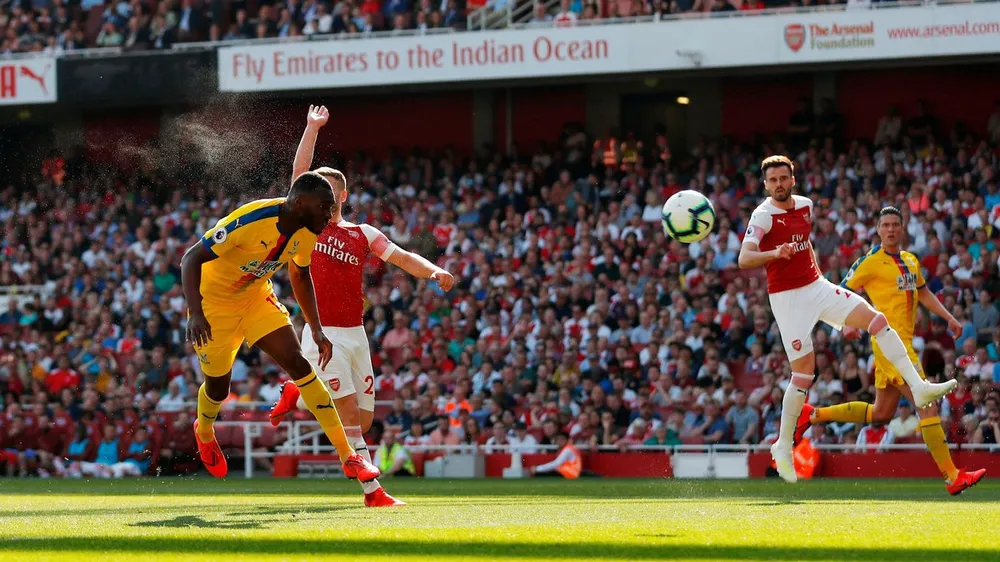 Arsenal - Crystal Palace 2-3: Benteke, Zaha và McArthur quật ngã Pháo thủ ảnh 3