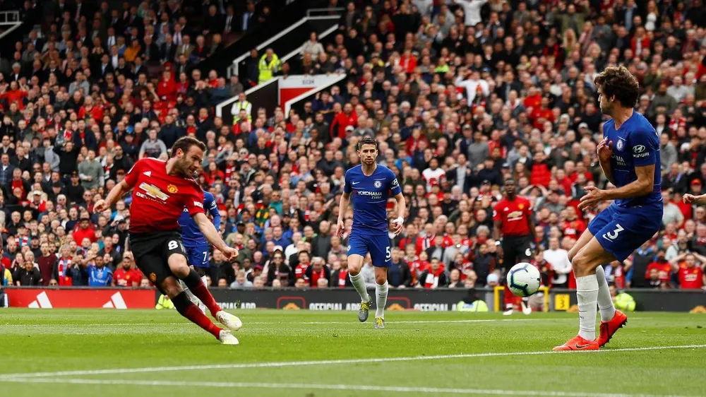 Man United - Chelsea 1-1: Juan Mata mừng sinh nhật, nhưng De Gea lại tặng quà HLV Sarri ảnh 4