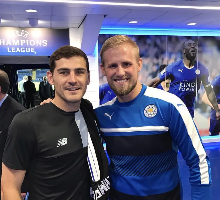 Iker Casillas hồi tỉnh sau ca phẫu thuật tim ảnh 2