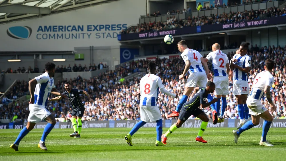 Brighton - Man City 1-4: Aguero ghi bàn, Guardiola bảo vệ thành công ngôi vô đĩch ảnh 9