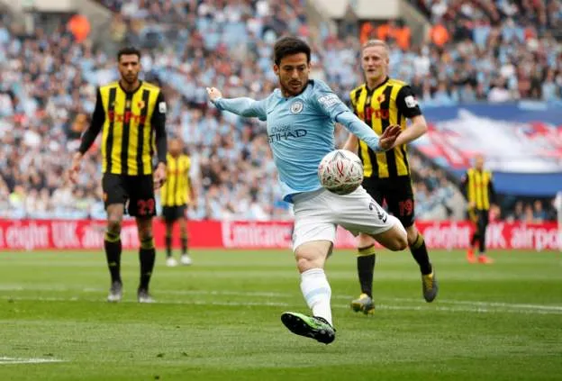 Man City - Watford 6-0: Silva, Jesus, Sterling mang về cú ăn ba cho Pep ảnh 3