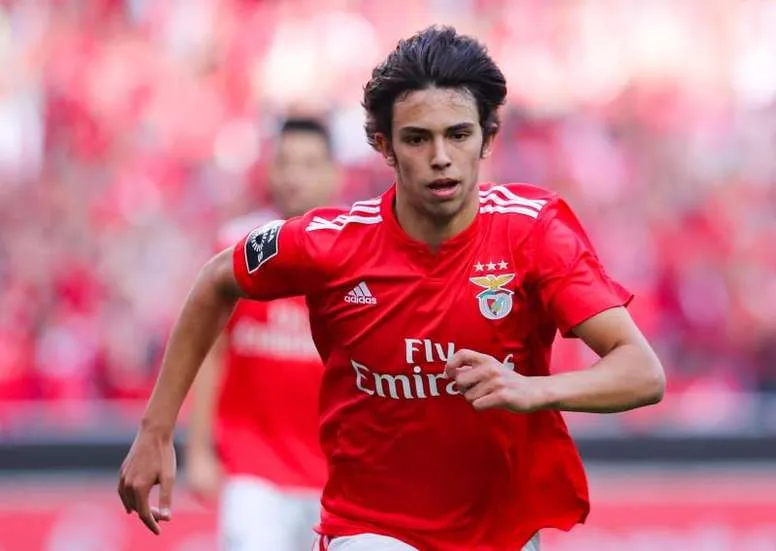 Joao Felix trong màu áo Benfica