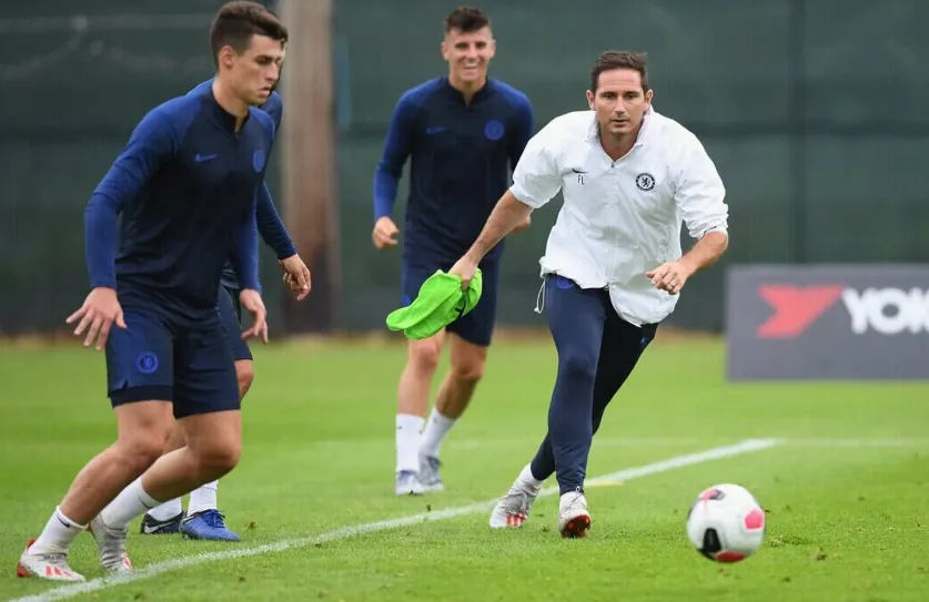 Lampard: Lệnh cấm không thành vấn đề, Chelsea không cần cầu thủ mới ảnh 1