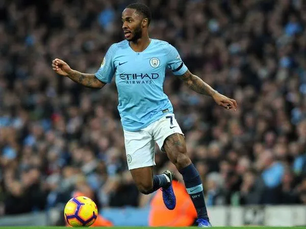 Raheem Sterling quả quyết Premier League quan trọng hơn Champions League 