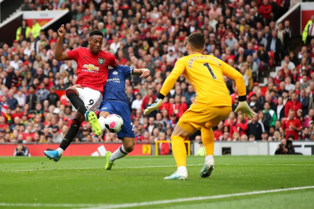 Man United - Chelsea 4-0: Rashford, Martial, James tỏa sáng, Quỷ đỏ vùi dập The Blues ảnh 10