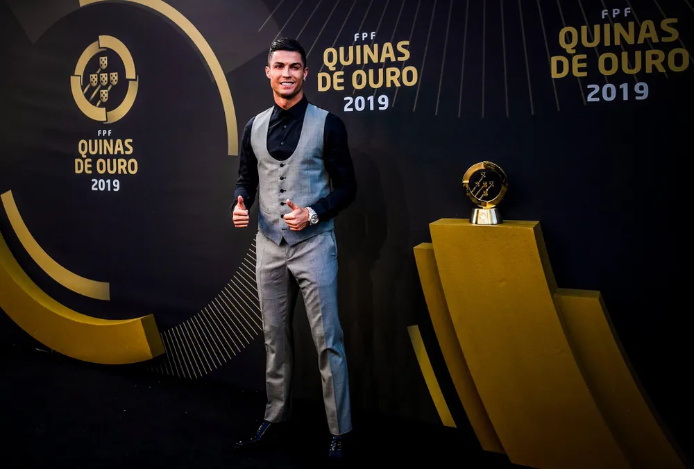 Ronaldo ghi kỷ lục 10 lần thắng giải Cầu thủ xuất sắc nhất Bồ Đào Nha ảnh 2
