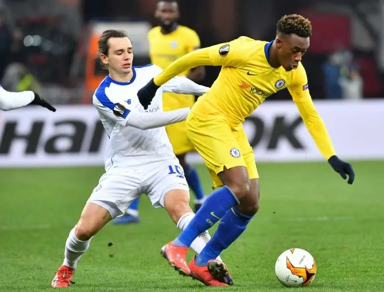 Chelsea chi lương 11 triệu bảng để giữ chân Hudson-Odoi