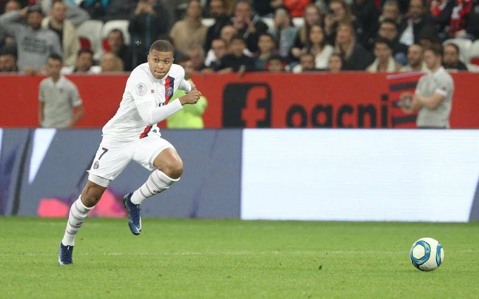 Thomas Tuchel cân nhắc Kylian Mbappe