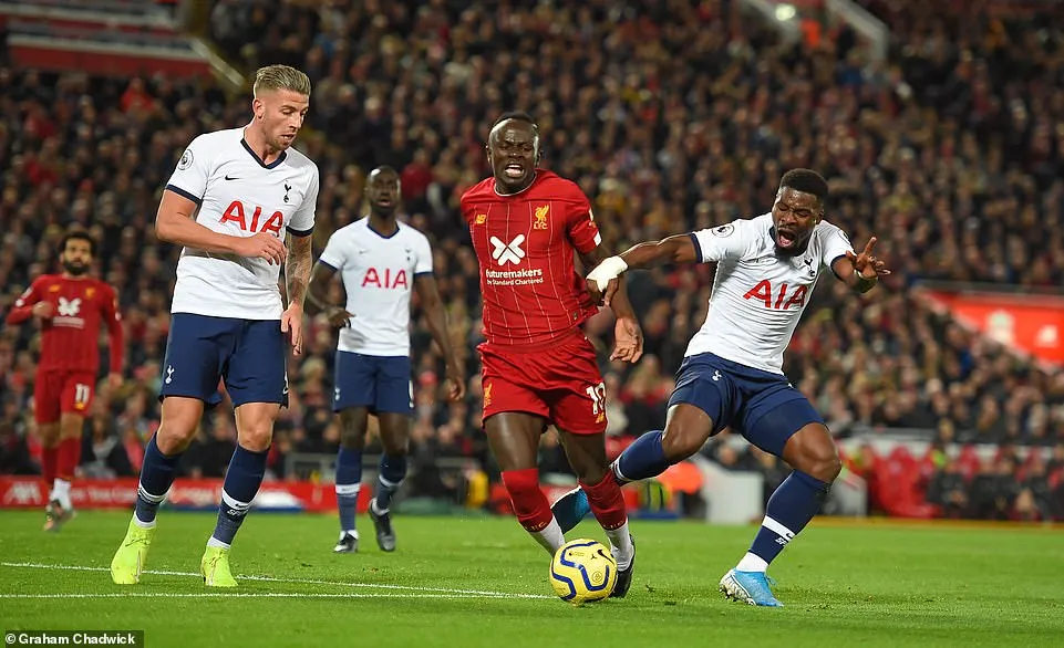 Thắng Tottenham, Liverpool vươn đến đỉnh cao phong độ. ảnh 7