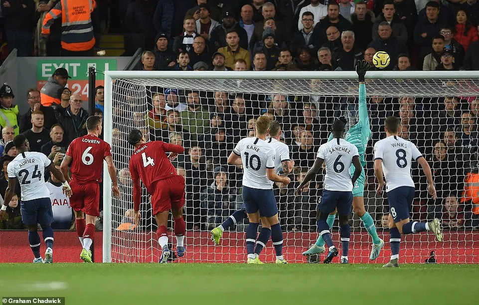 Thắng Tottenham, Liverpool vươn đến đỉnh cao phong độ. ảnh 4