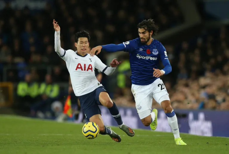 Sốc: Andre Gomes sẽ sớm trở lại sau ca phẫu thuật vỡ mắt cá