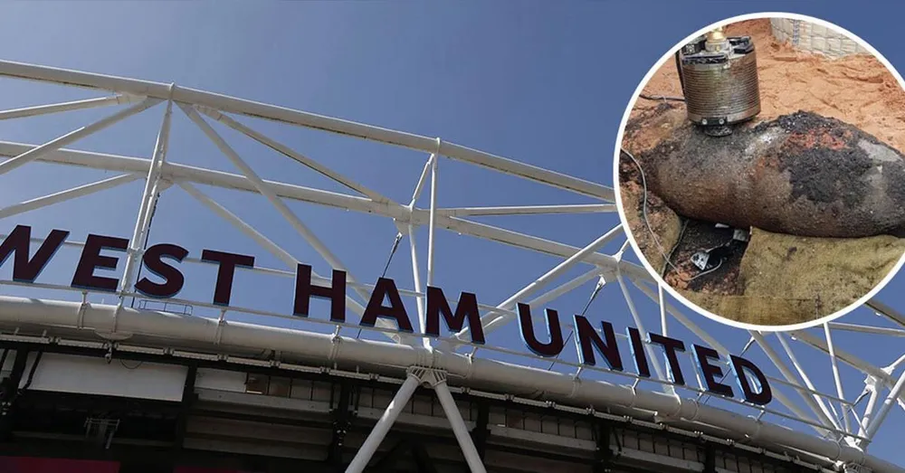 Sốc: Trận West Ham tiếp Arsenal có thể hoãn vì ở quá gần… quả bom Thế chiến