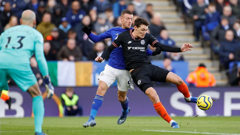 Leicester - Chelsea 2-2: Rudiger ghi cú đúp gỡ hòa sau sai lầm của Caballero