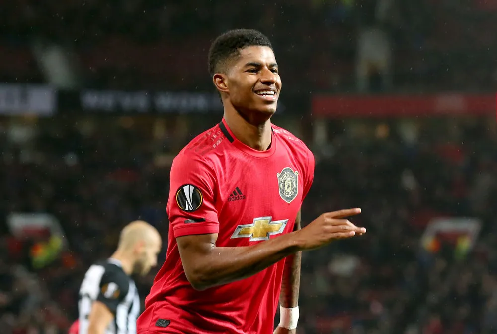 Vì sao Marcus Rashford thích dạt sang cánh trái ở Man United