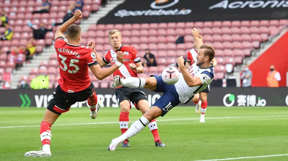 Son Hueng-min ghi poker, Harry Kane góp 4 pha kiến tạo, Mourinho nở mày nở mặt ảnh 1