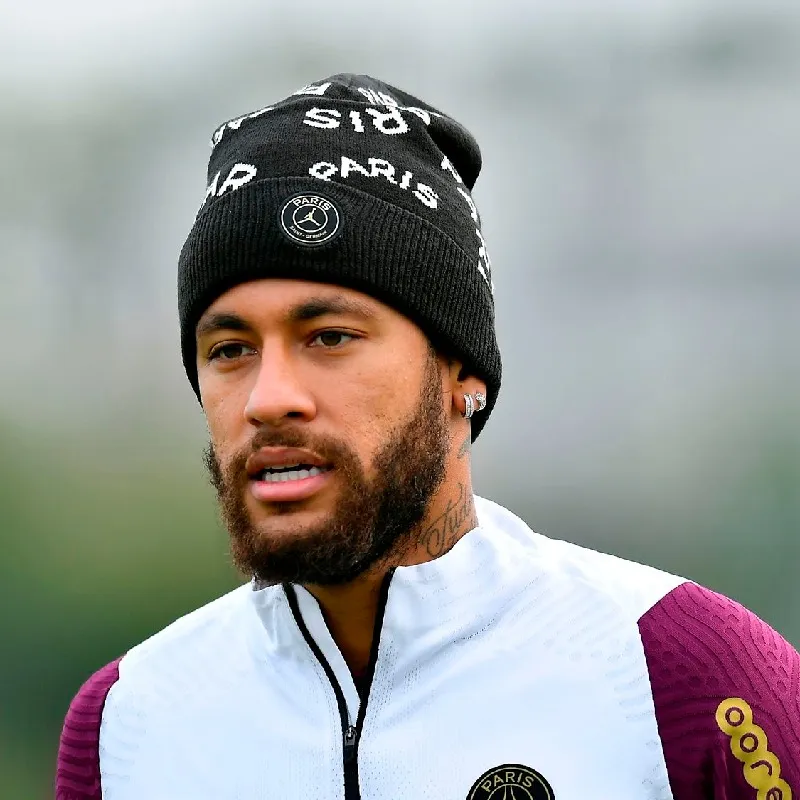 Neymar hẹn ngày trở lại ảnh 1