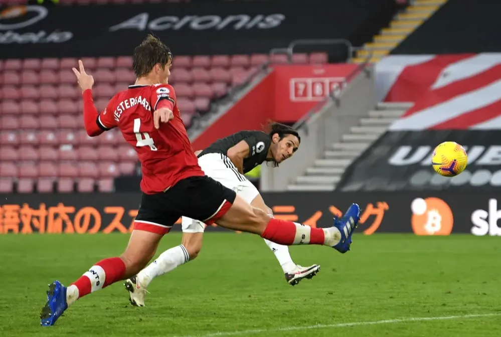 Cavani bùng nổ trong cuộc ngược dòng ngoạn mục của Man United ảnh 4