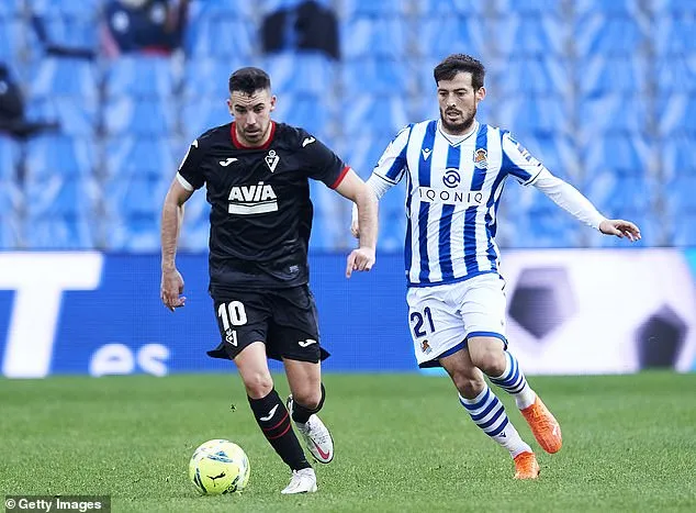 Bốc thăm vòng 32 đội Europa League: Man United đụng Real Sociedad, Arsenal gặp Benfica ảnh 1