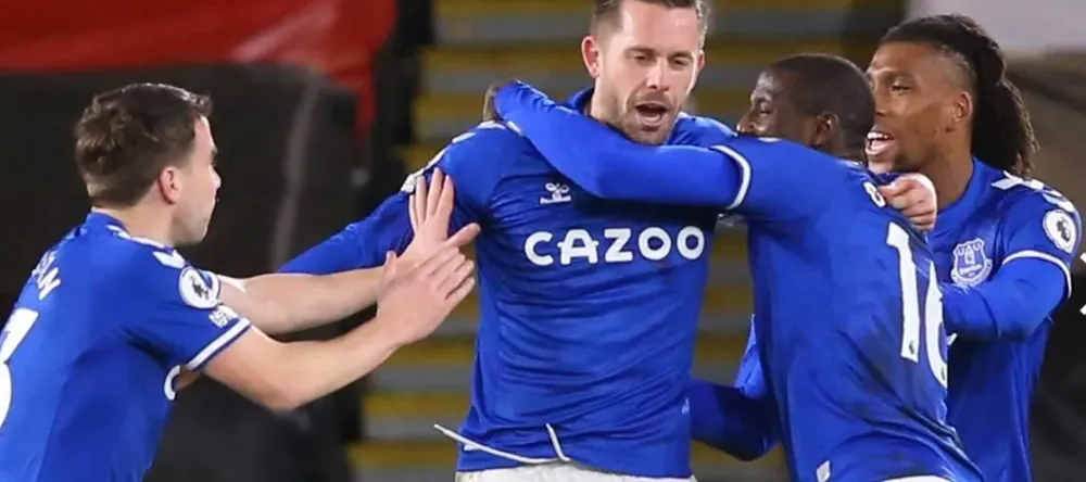 Everton chiếm ngôi nhì bảng ảnh 1