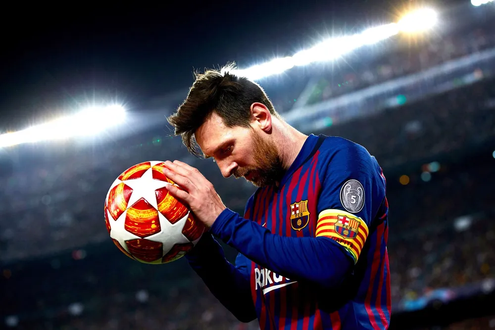 Leo Messi muốn rời Barcelona với đầu ngẩng cao