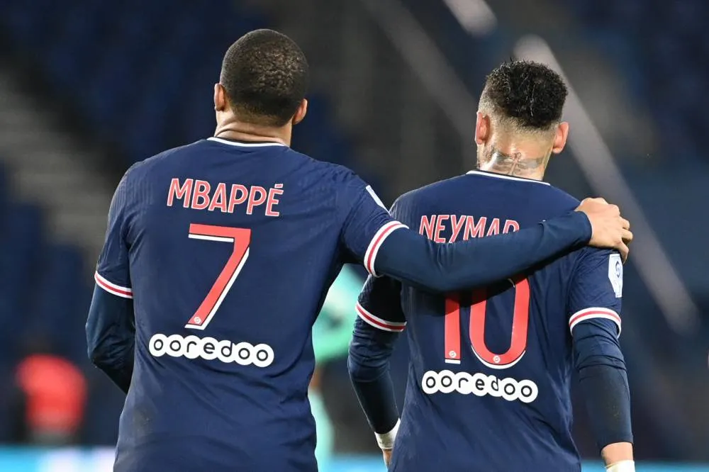 Kylian Mbappe và Neymar