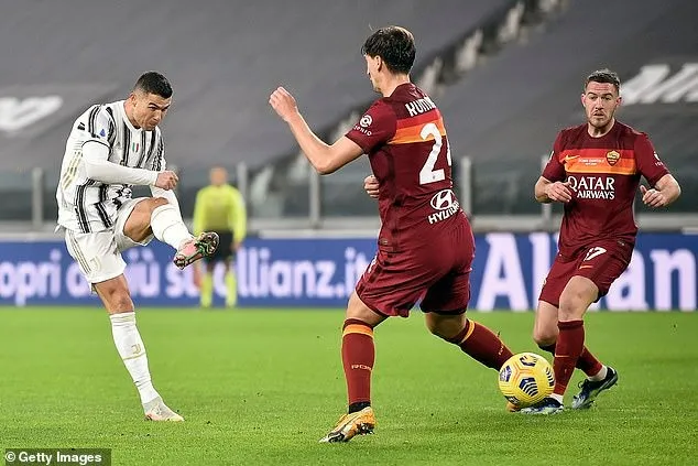 Ronaldo lại ghi bàn giúp Juve chiến thắng