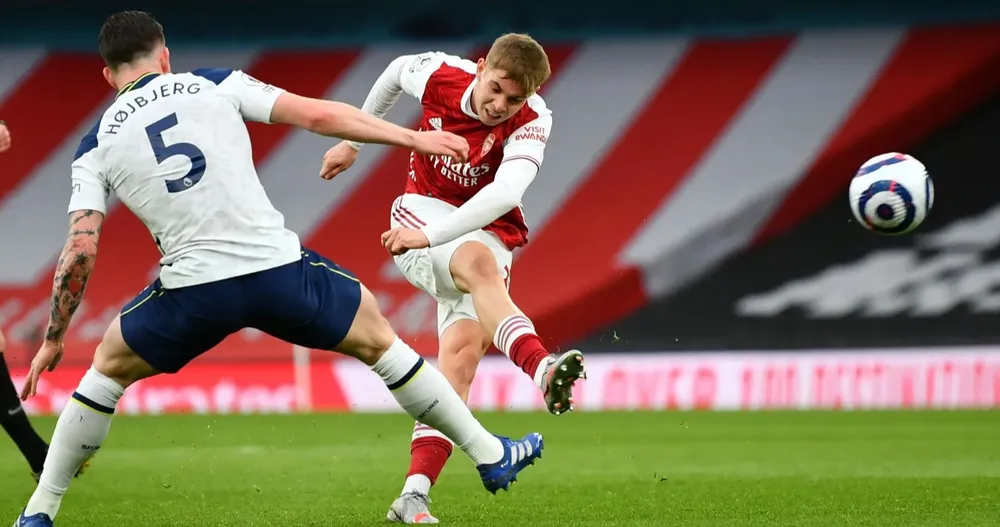 Siêu phẩm của Lamela không cứu nổi Tottenham trong trận derby London ảnh 1