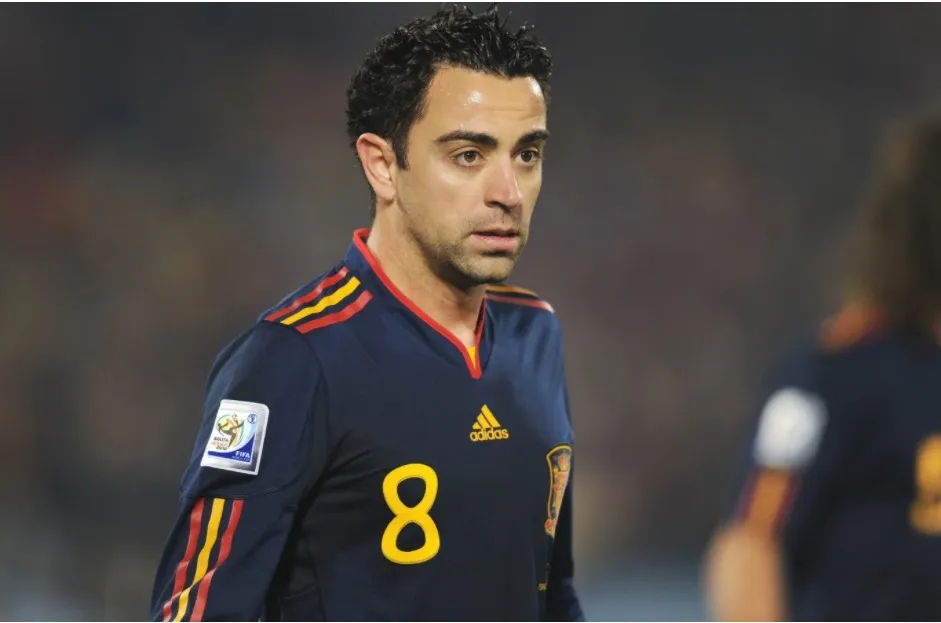 Xavi Hernandez ủng hộ Joachim Loew dẫn dắt Barcelona ảnh 1