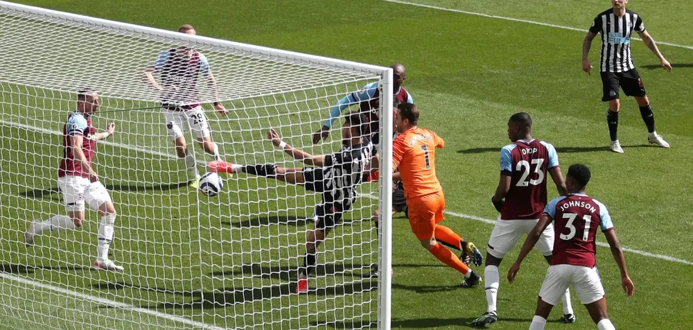 Thua đau Newcastle, West Ham nguy cơ văng khỏi tốp 4 ảnh 2