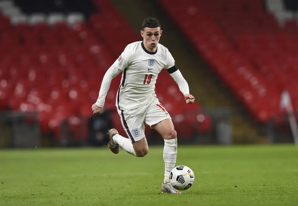 Phil Foden dẫn đầu tốp 5 ngôi sao trẻ sẽ tỏa sáng ở Euro 2020 ảnh 2