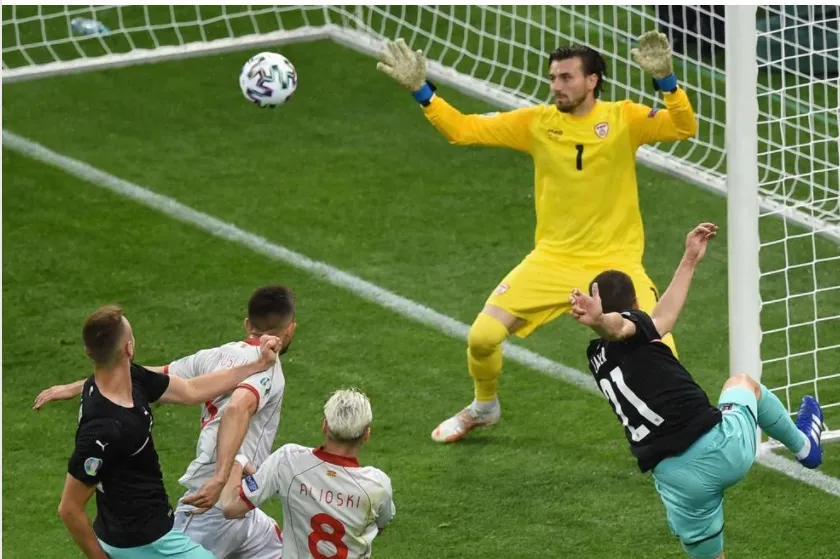 Áo – Bắc Macedonia 3-1: Alaba và Arnautovic tỏa sáng giúp Áo thắng trận đầu tiên ở Euro ảnh 3