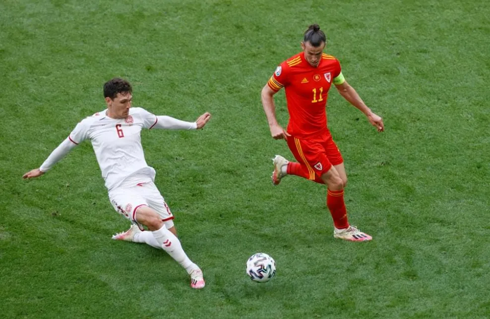 Xứ Wales – Đan Mạch 0-4, Kasper Dolberg viết tiếp giấc mơ cùa Lính chì ảnh 1