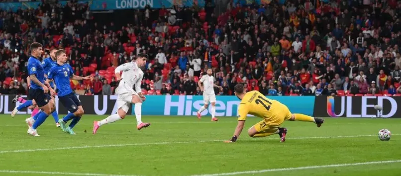 Italia – Tây Ban Nha 1-1 (4-2 luân lưu) Morata từ người hùng thành tội đồ, chân sáo Jorginho đưa Azzurri vào chung kết ảnh 3
