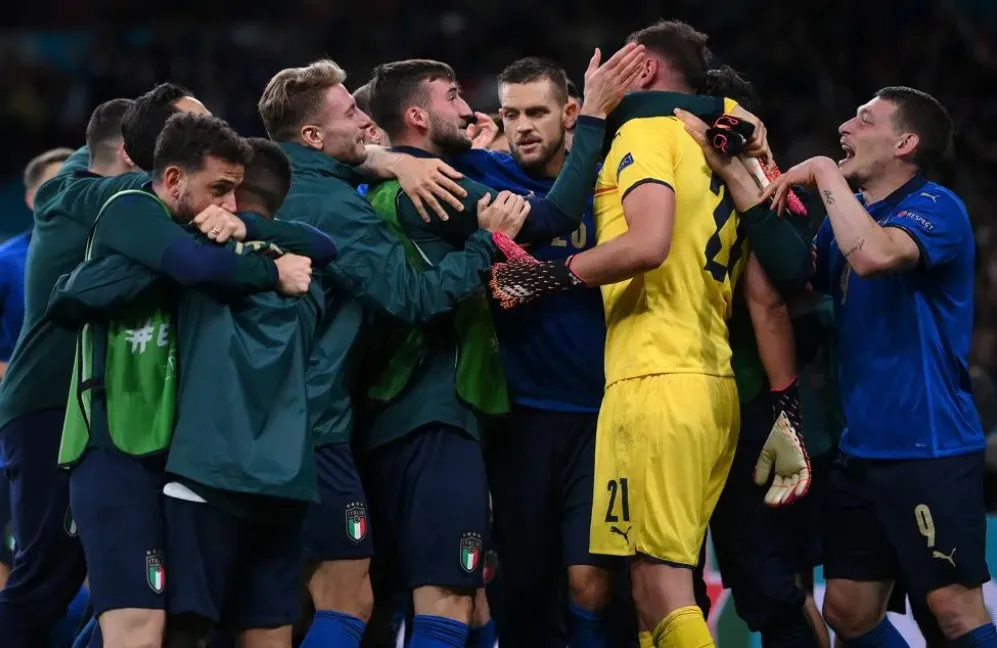 Tây Ban Nha mang tiki taka trở lại nhưng Italia thắng xứng đáng ảnh 3